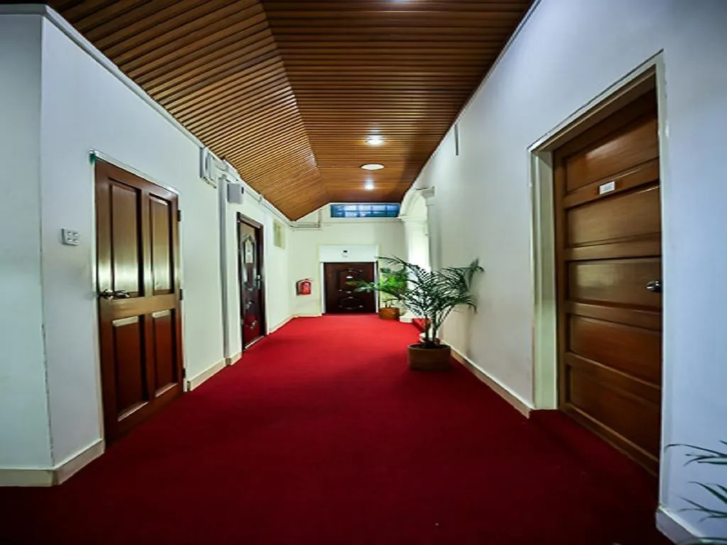 Inya Residence Yangon 2*,  Myanmar
